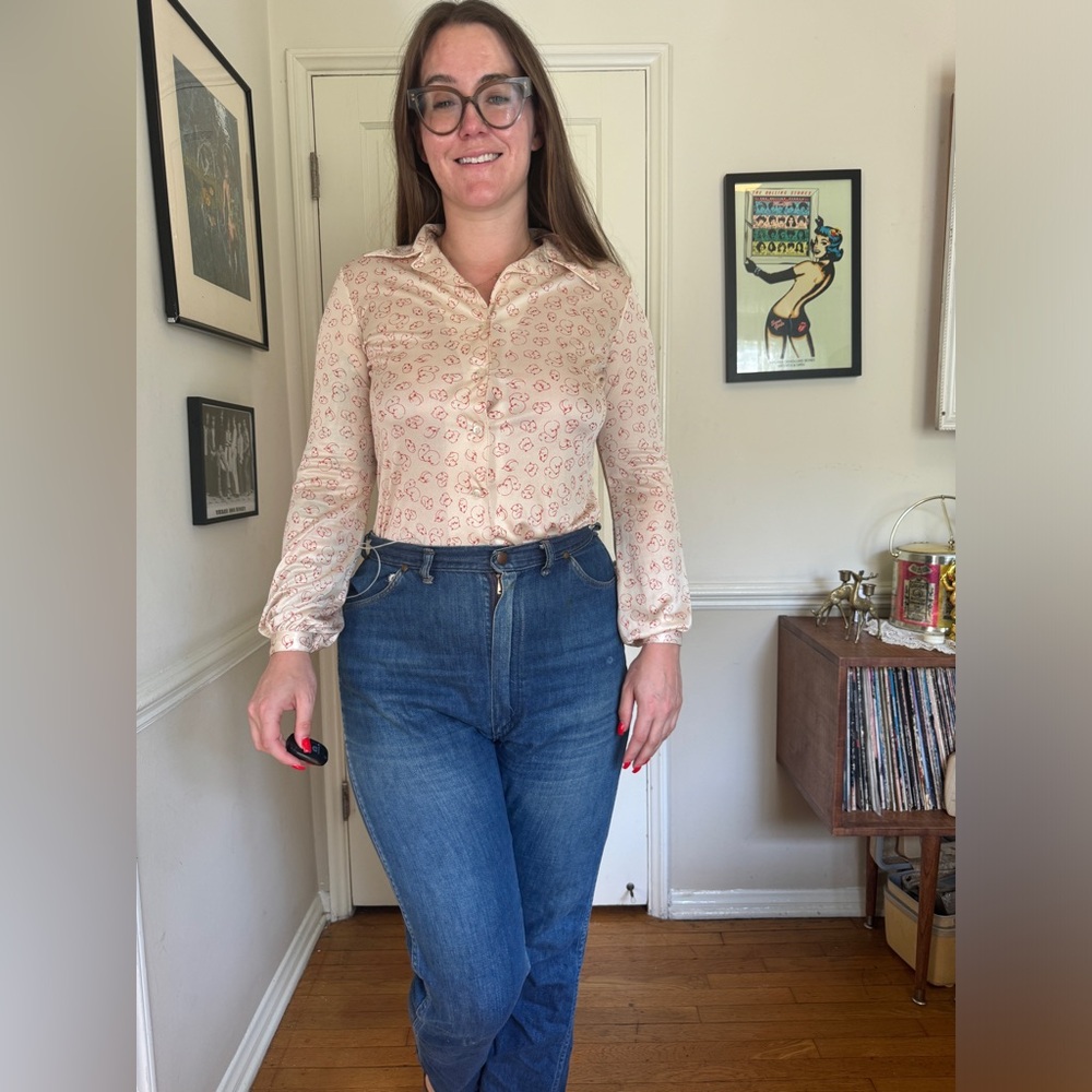 70s Vintage Halston Sleeping Kitties Novelty Print Blouse